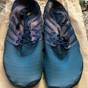COPY - Men’s hike, barefoot shoe size 13 New Hike footwear
